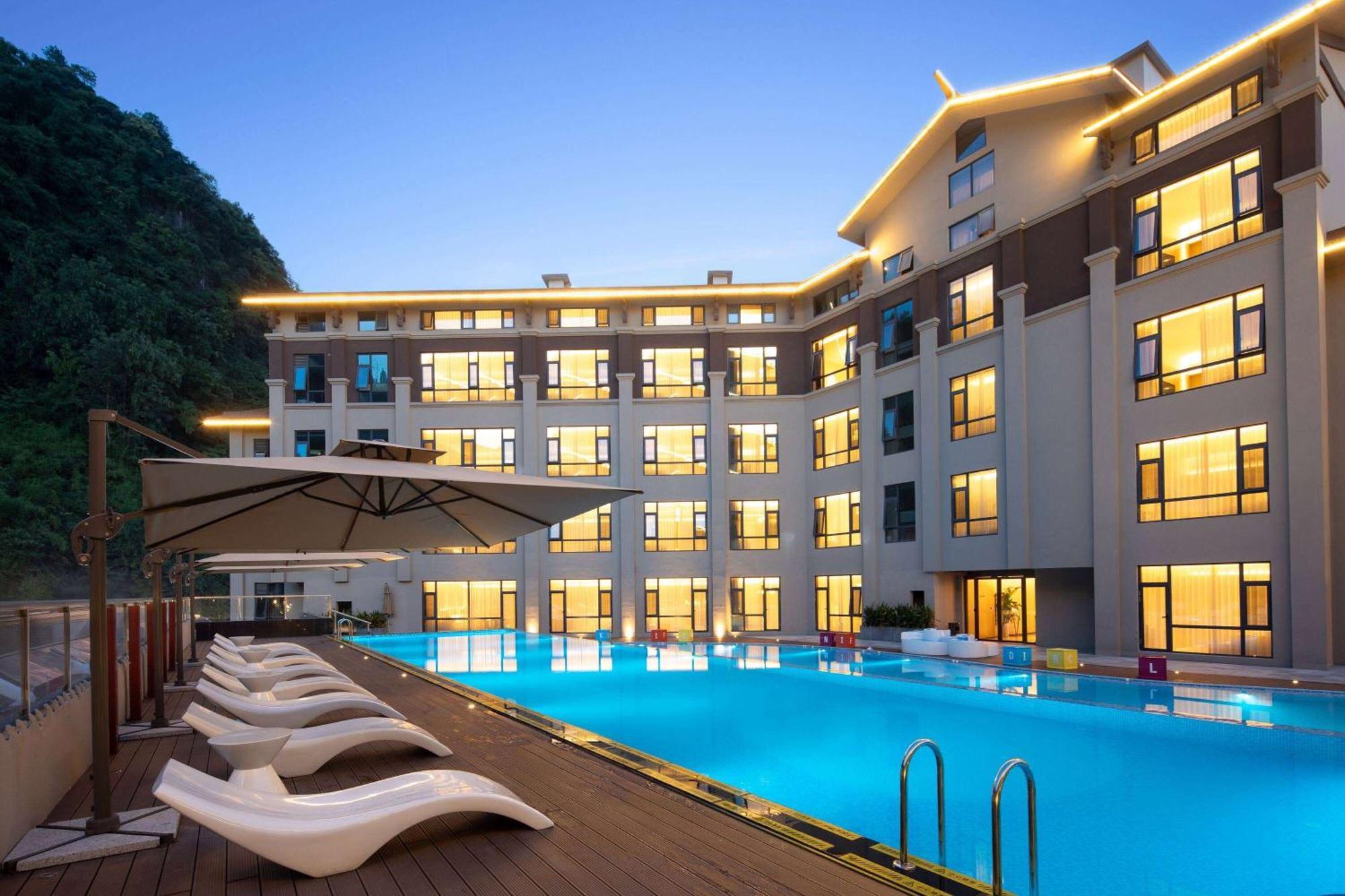 Wyndham Zhangjiajie Wulingyuan Exterior photo